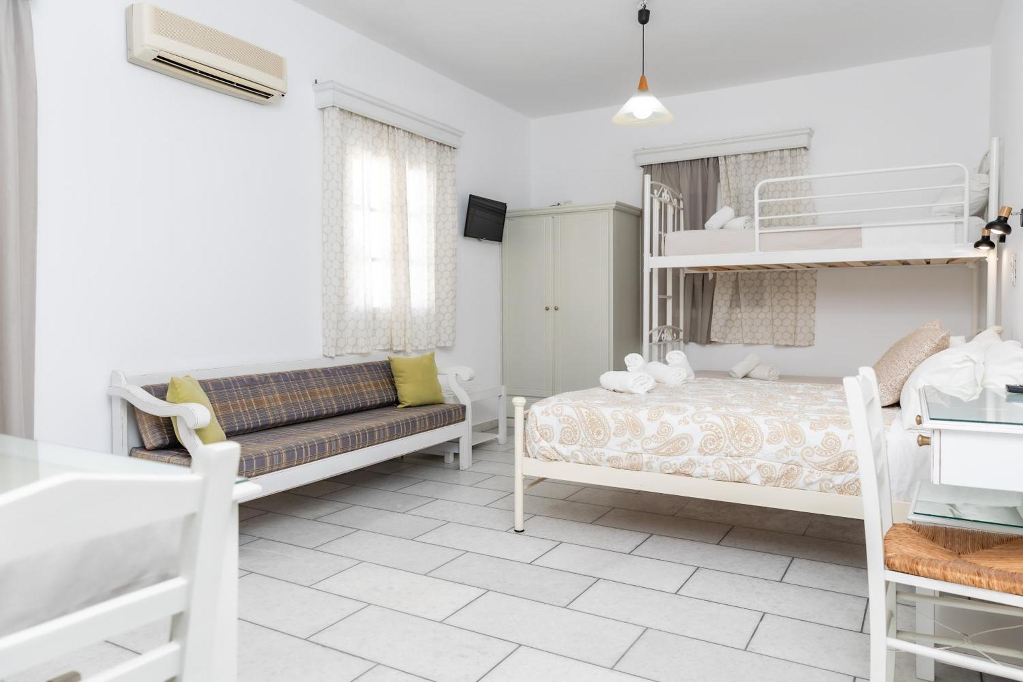 Depis Studios & Apartments Naxos City Eksteriør bilde