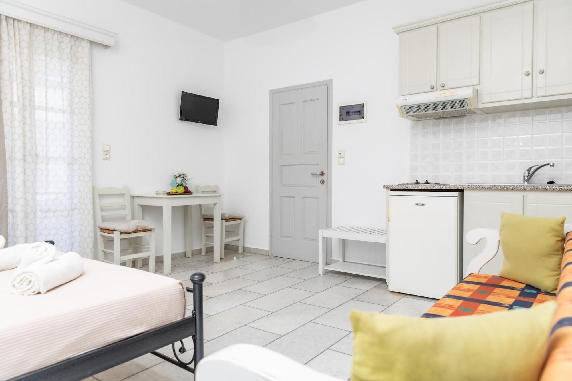 Depis Studios & Apartments Naxos City Eksteriør bilde