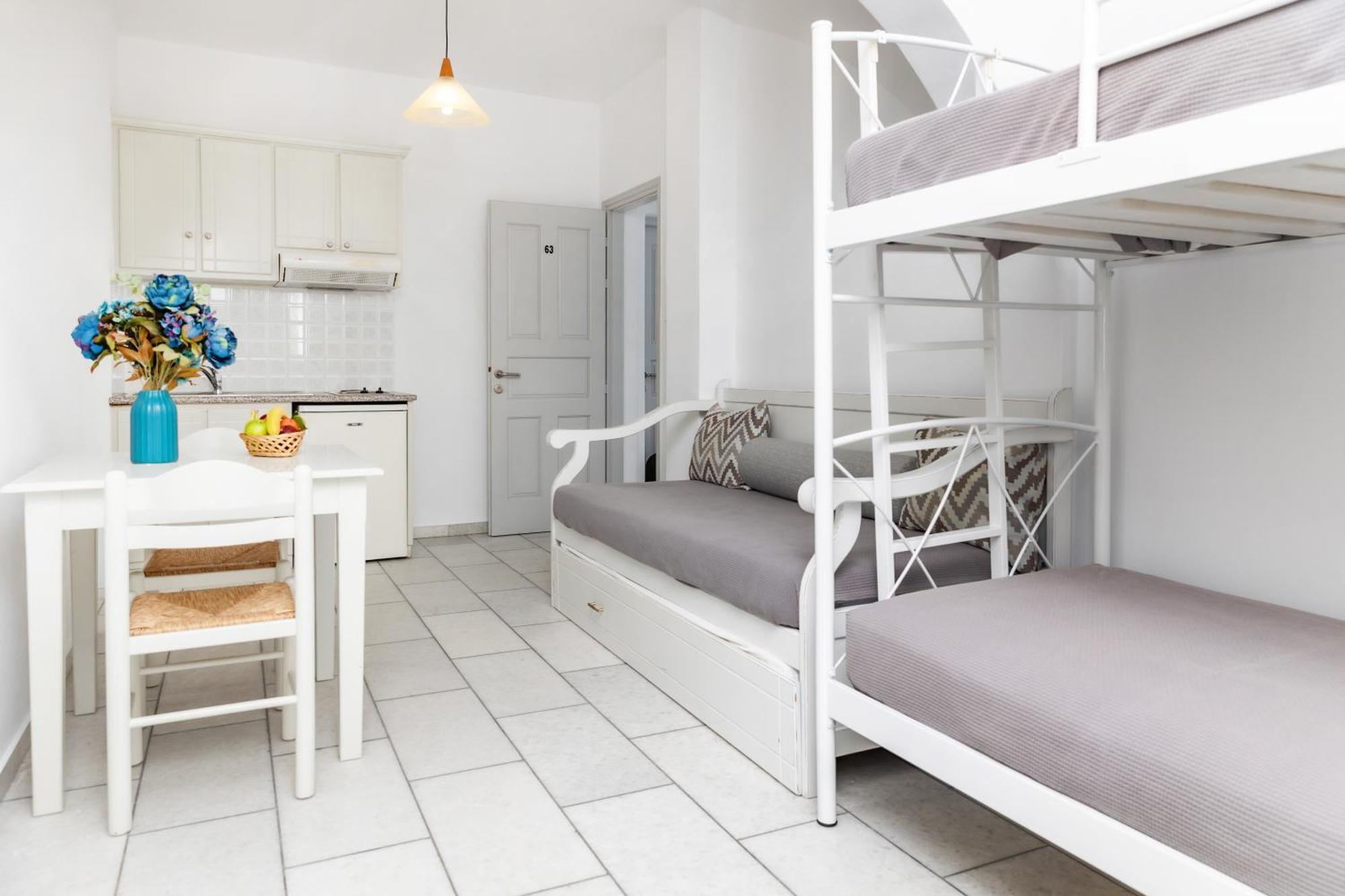 Depis Studios & Apartments Naxos City Eksteriør bilde